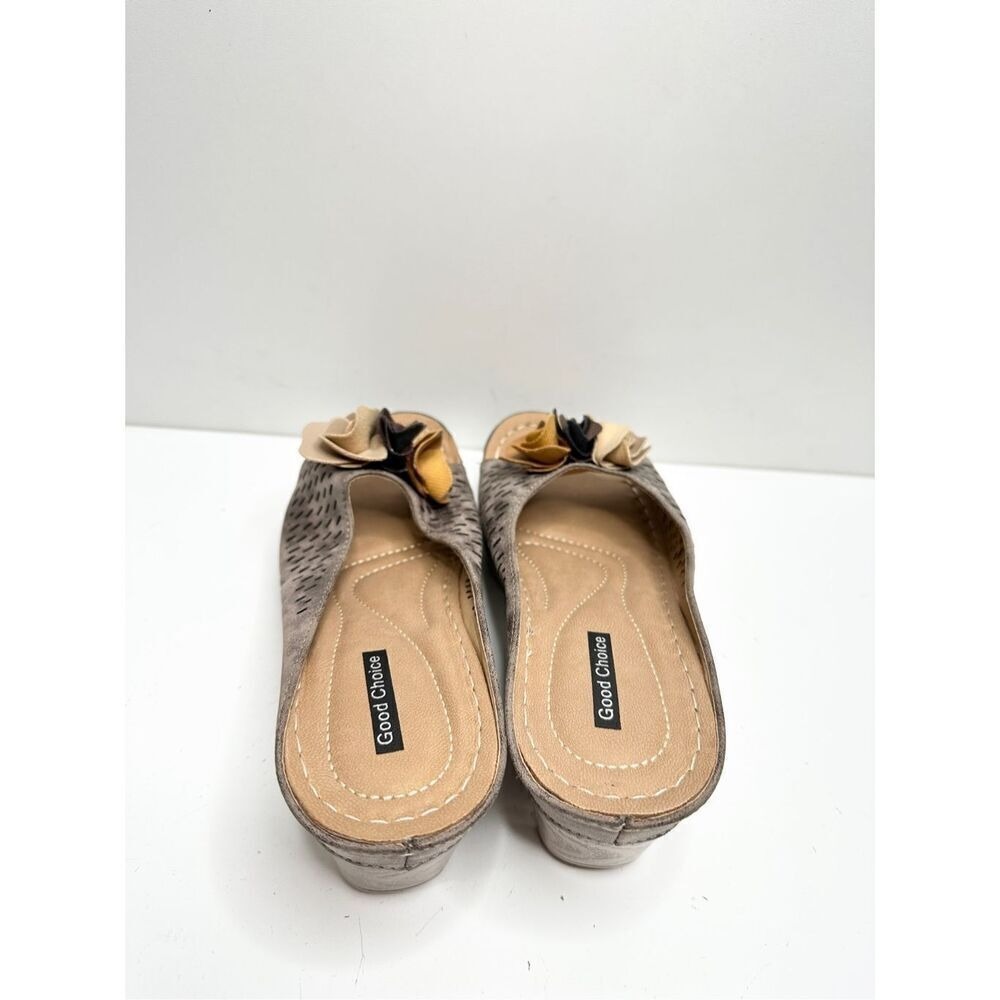 Good Choice Gray Laser Cut Floral Wedge Sandals Peep Toe Slides Size 8 View 6